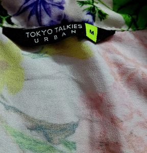 Floral Top with Tie Neck