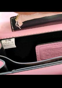 pink coach bag 💕