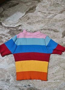 Cute Colourful Top🤌🏻🌈