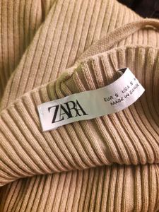 Zara Ribbed Halter Top