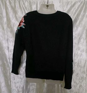 Y2k Embroidered Pullover 🌹