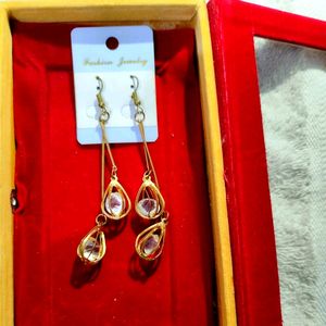 Elegant Gold-Tone Teardrop Earrings