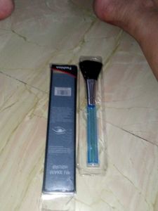 Makeup Brush