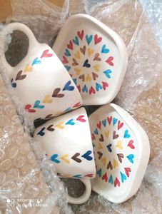Set Of 2 Beutiful Cups With Saucer
