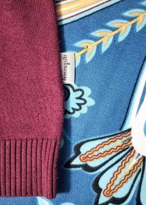 BURGUNDY COLORBLOCKED SWEATER ♥️