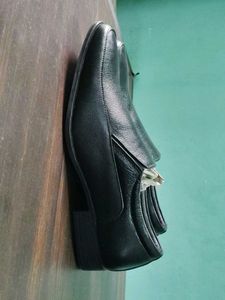 Renon Black Formal Shoes