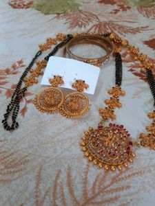 Mangelsur With 2 Bangel N Earing
