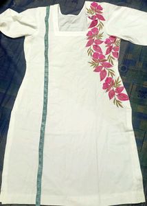 White Kurti with Floral Embroidery And Dupatta