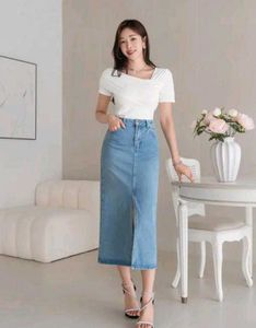 Chic White Draped Neckline Top