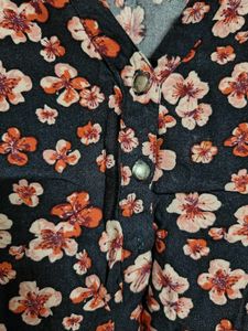 Floral Print Three Quarter Sleeve Top