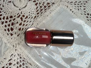Mrucha Beauty Lip Melt Hybrid Peptide Gloss