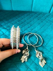 Silver Bangles ✨