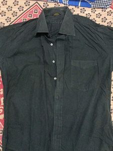 Vintage Black Cotton Button-Down Shirt