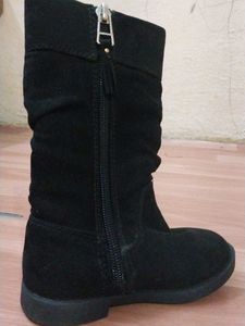 Black Slouch Boots