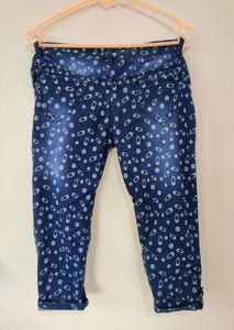 New Printed Denim Capri