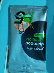 Godrej Selfie Shampoo Hair Color