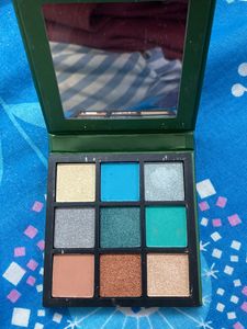 HUDA Beauty Emerald Obsessions