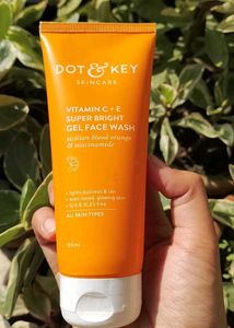 DOT &amp; KEY Vitamin C Face Wash