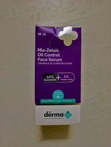 Derma Co Face Serum