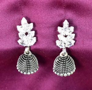 Leaf Design Jhumka Earrings