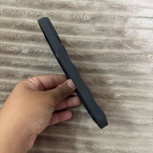 Iphone 13 Black Puffer Case