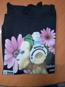 Graphic Tee: Woman with Headphones