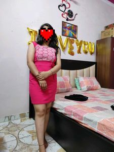 Rose Pink Bodycon Dress 👗
