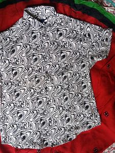 Abstract Print Short Sleeve Shirt