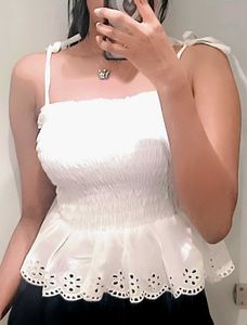 Zudio Stretchable Top With Bow Sleeveless