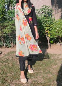 Black Suit Set With Beautiful Dupatta