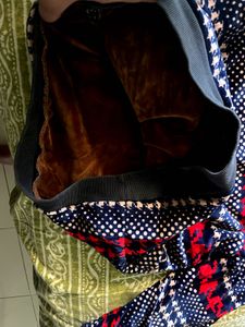 Houndstooth Pattern Sweatshirt