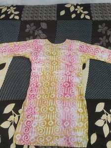 Stylish Pink &amp; Yellow Kurta