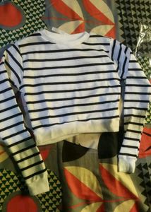 Striped Cropped Sweatshirt