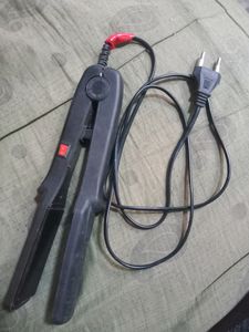 Nova Straightner