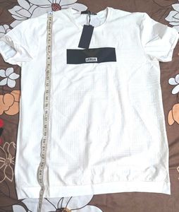 Price Dropped New White Tshirt T-shirt