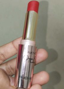 Lakme 9to5 Primer + Matte Lipstick