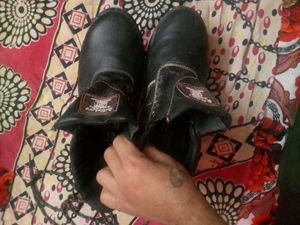 Malgre Leather Steel Safety Shoes