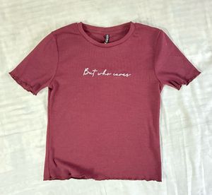 Basic Tee 🍄👠🍎🐙