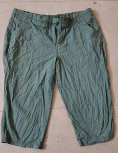 Capri Pants
