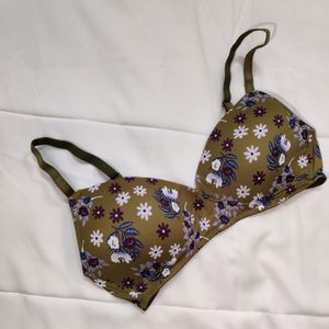 Floral Print Green Tshirt Bra
