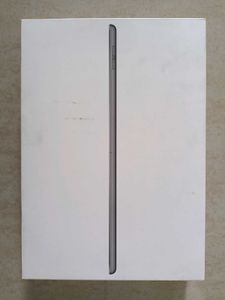 Apple ipad- 8th gen- wifi 32gb (Not Cellular)