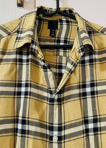 H&M Shirt