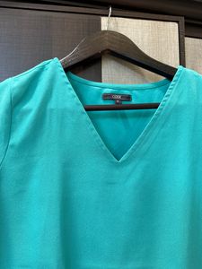 Sea Green Top