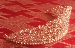 imported metal crown