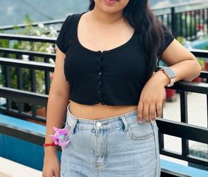 H&M Black Ribbed Crop Top