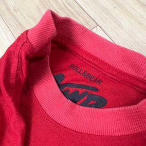 Red Naruto Graphic Tee. (Unisex)