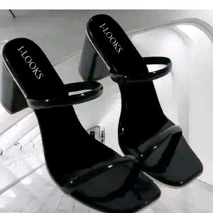 I-Looks Black Heeled Sandals