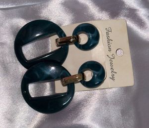 Chic Teal Fashion Earrings