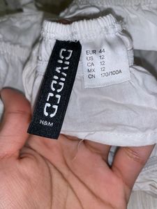 H&amp;M White Crop Top Sleeveless Size S