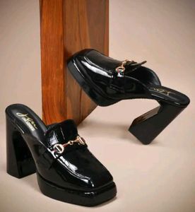 Stylish Black Platform Mules
